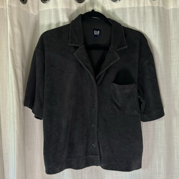 Two terry cloth GAP tops, women’s size medium. One white/one navy - Picture 2 of 11